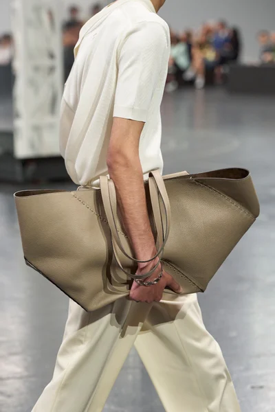 Look 107